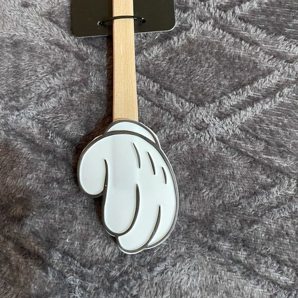 Disney Minnie hanging towel & Mickey spatula NWT - Picture 9 of 11